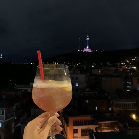 라운지윤춘선 이미지
