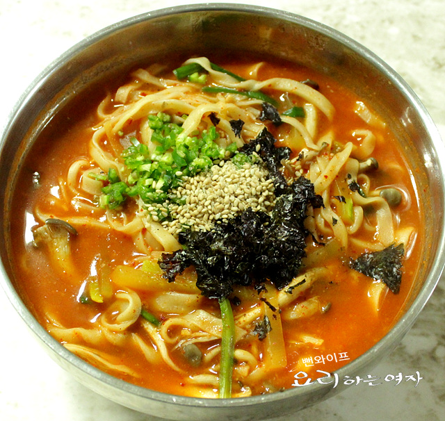 장칼국수 이미지