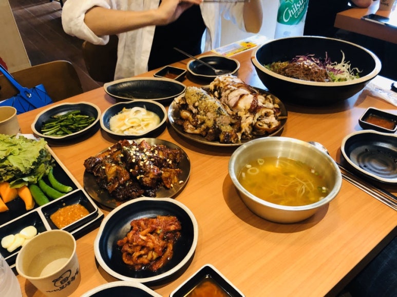 운암족발 이미지