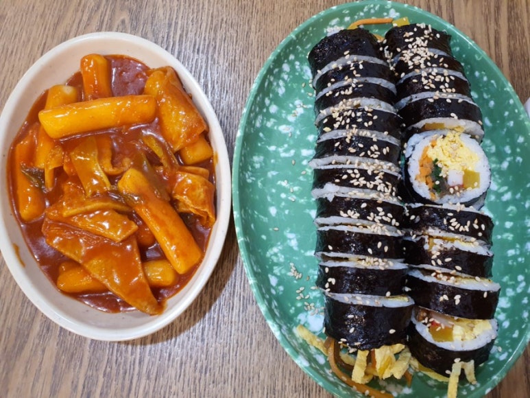준브로김밥 이미지