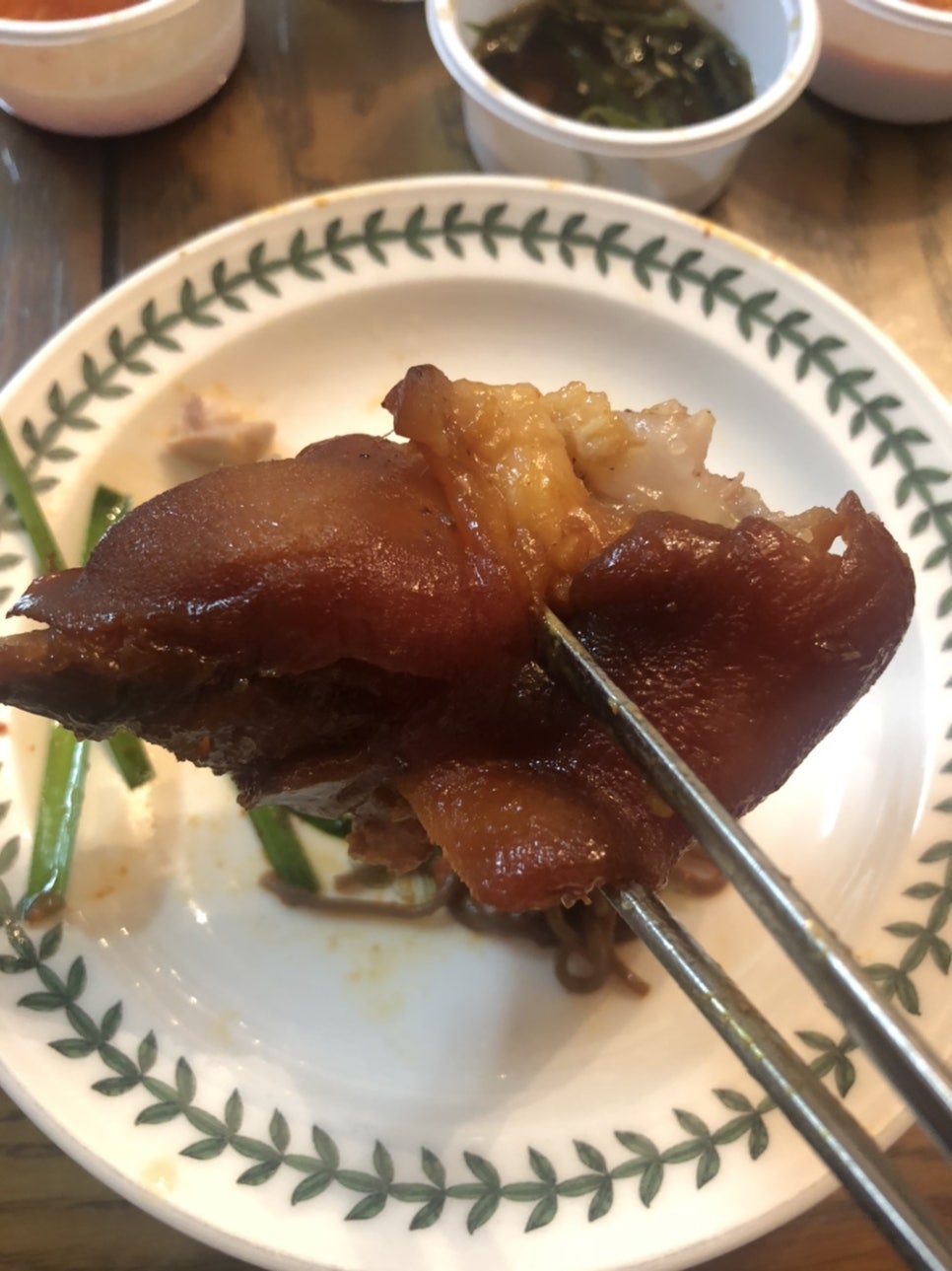 가장맛있는족발곡반점 이미지