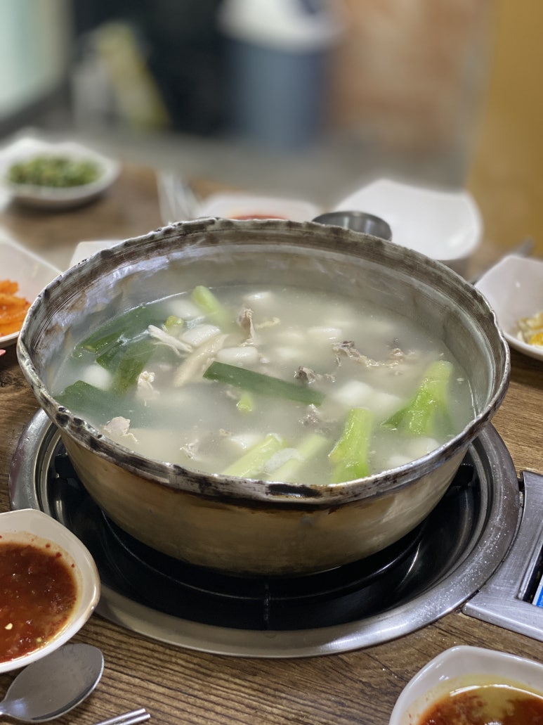 양푼속닭한마리 이미지