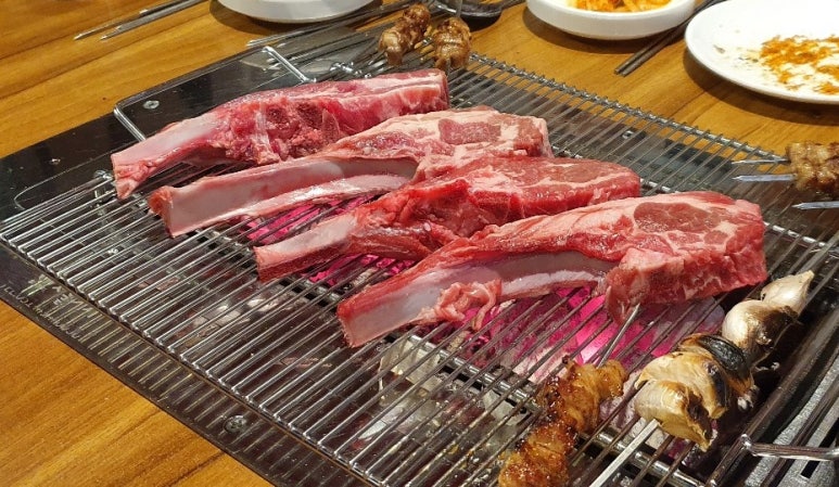 초원양꼬치각리 이미지