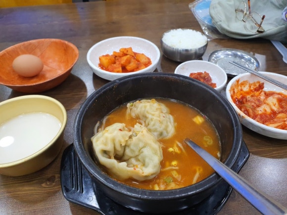 토속 왕만두 이미지