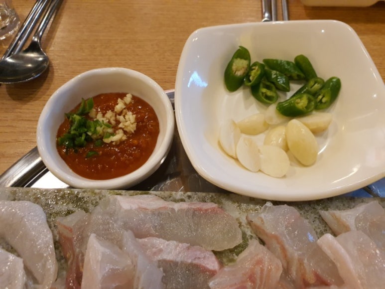 더키횟집 이미지
