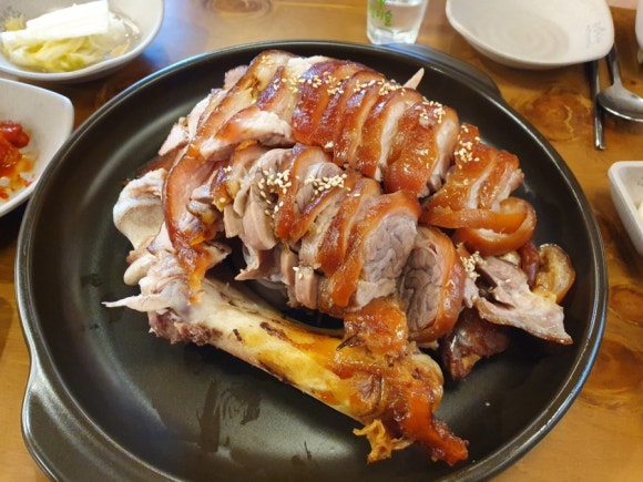 홍천족발 이미지