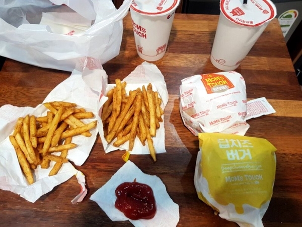 맘스터치성남 이미지