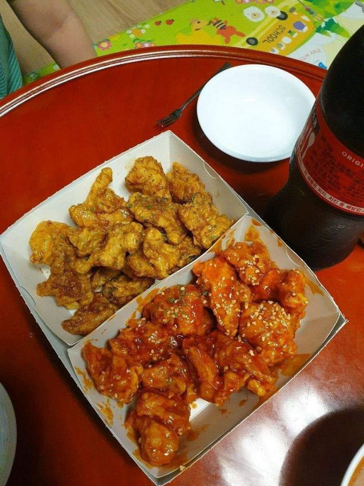 경아두마리치킨 이미지