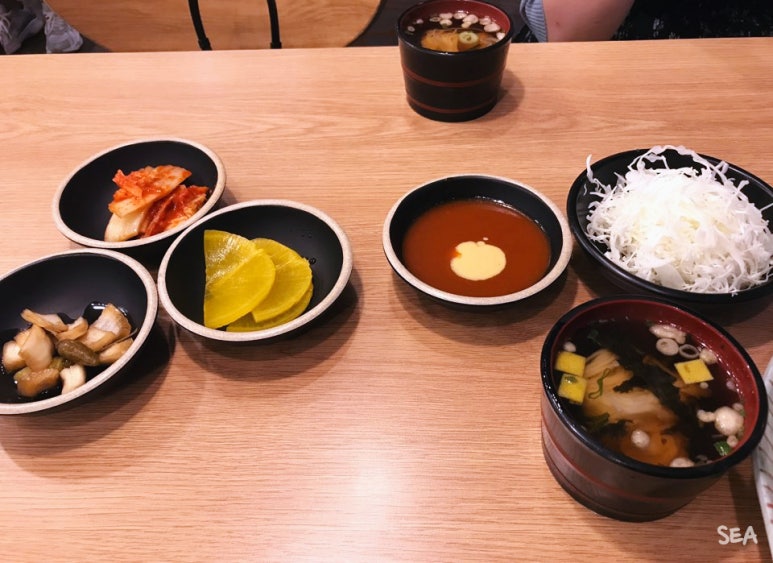 거기가 여기야 돈까스 이미지