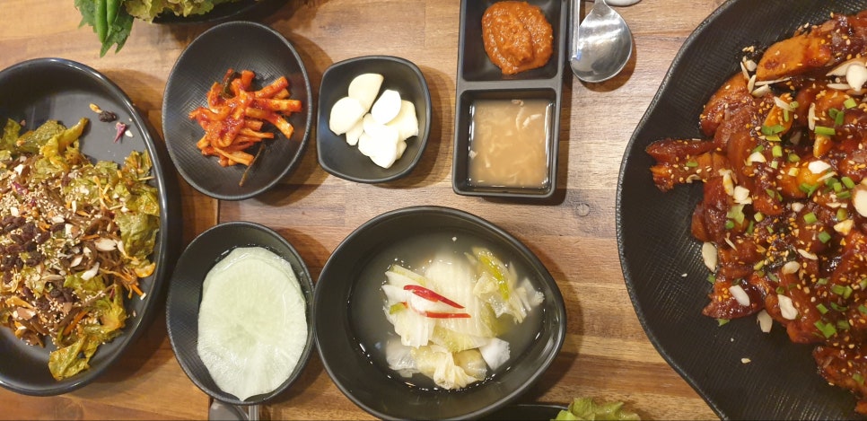 오향한방족발 이미지