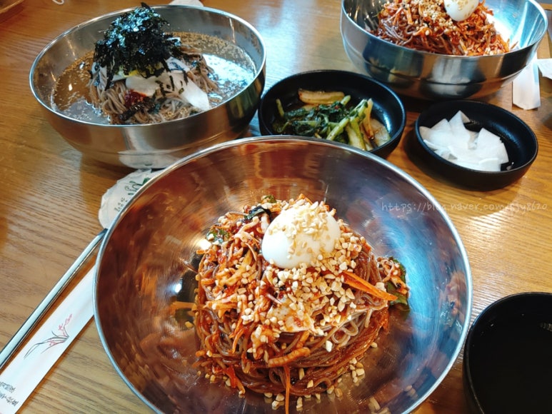 메밀고개시골막국수 이미지