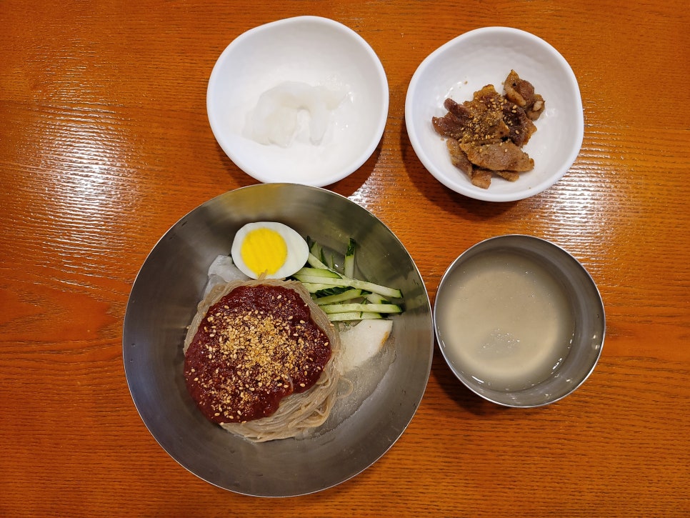 마당지기육자냉면 이미지