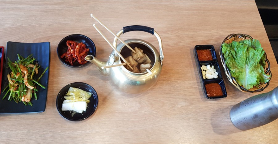 싹쓰리족발 이미지