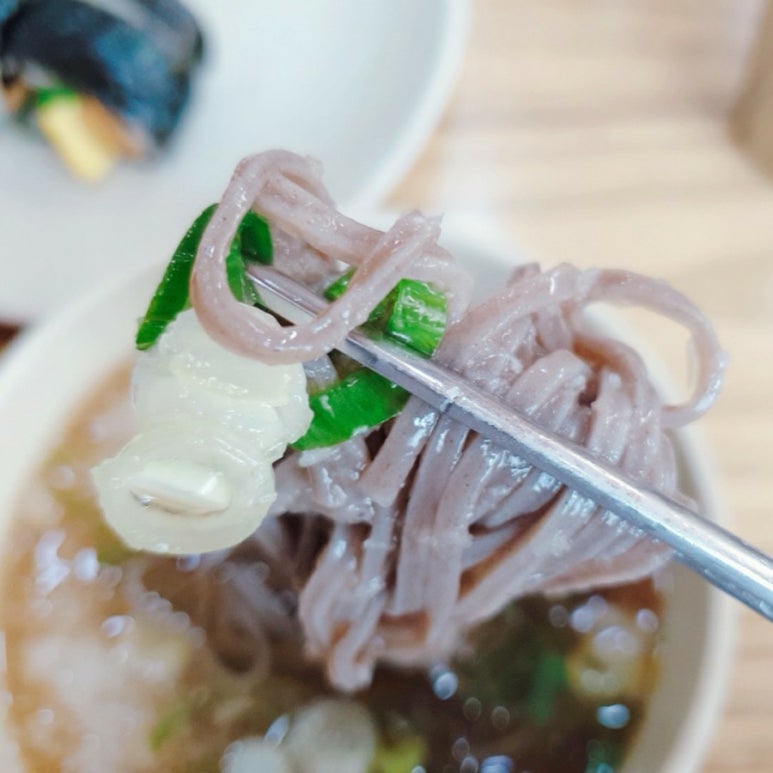 옥돌손국수 이미지