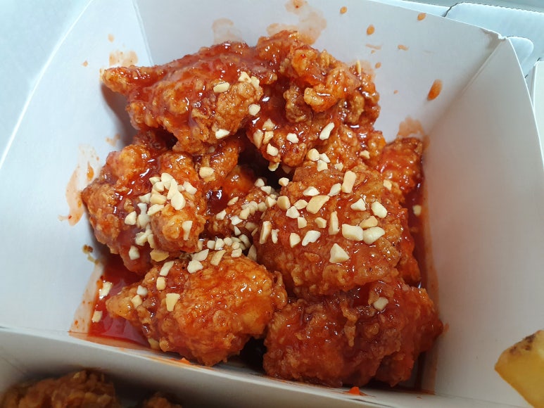 기발한치킨 이미지