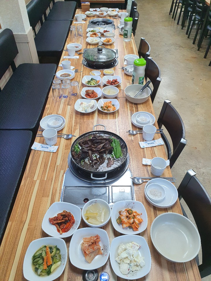 느티나무집 이미지