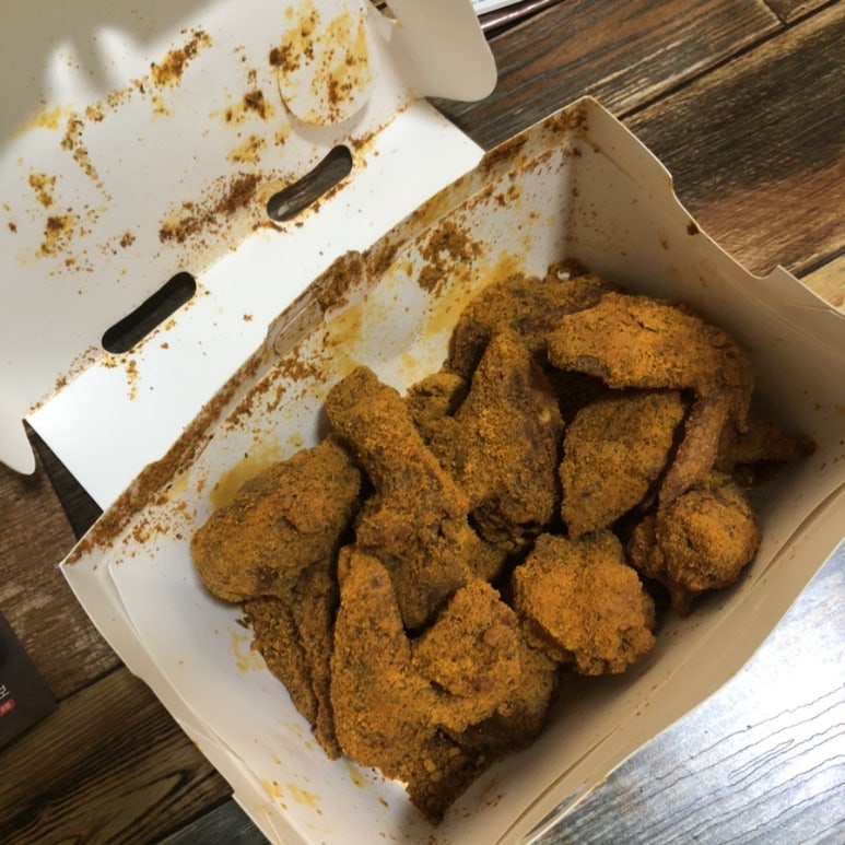 BHC 청량리점 이미지