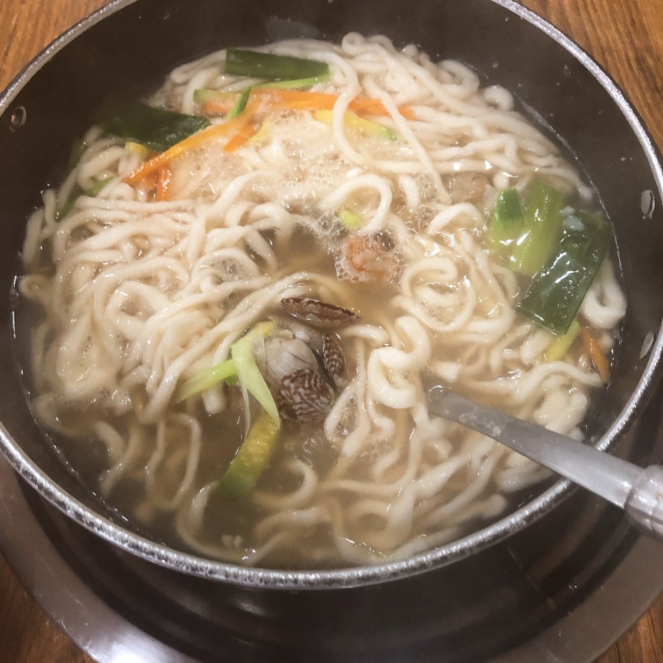 새궁전해물손칼국수 이미지