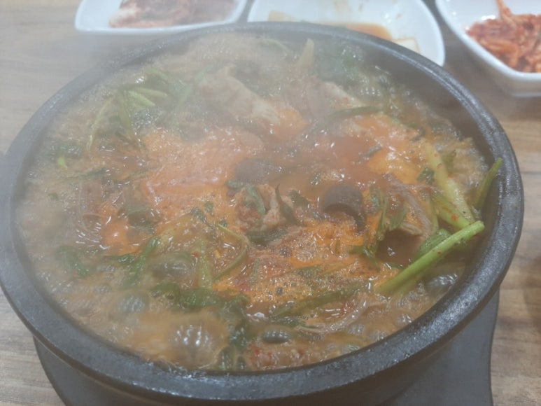 양구흑염소탕 이미지