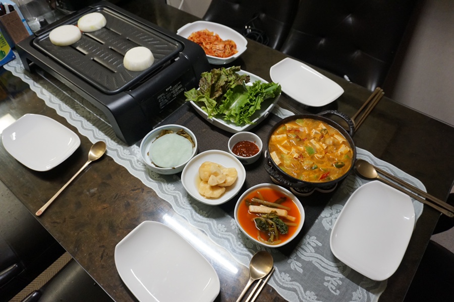 오늘잡은소돼지 이미지