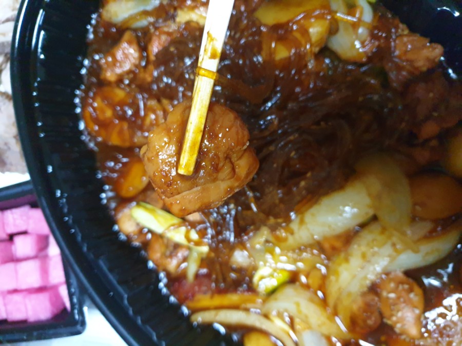 두마리찜닭두찜아산 이미지
