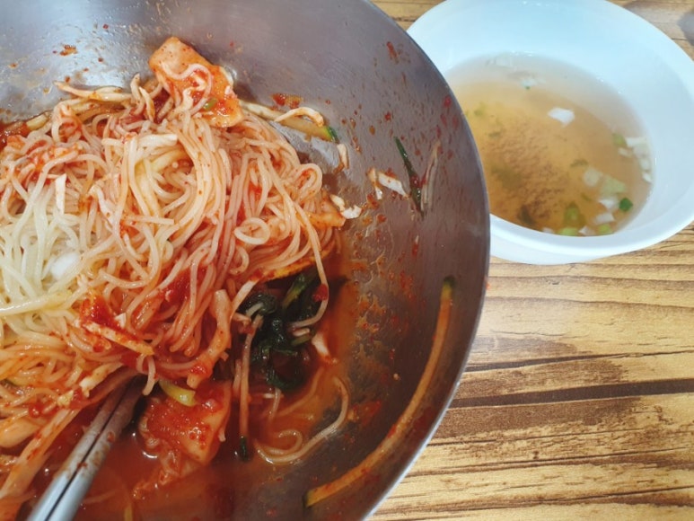 천년밀면 이미지