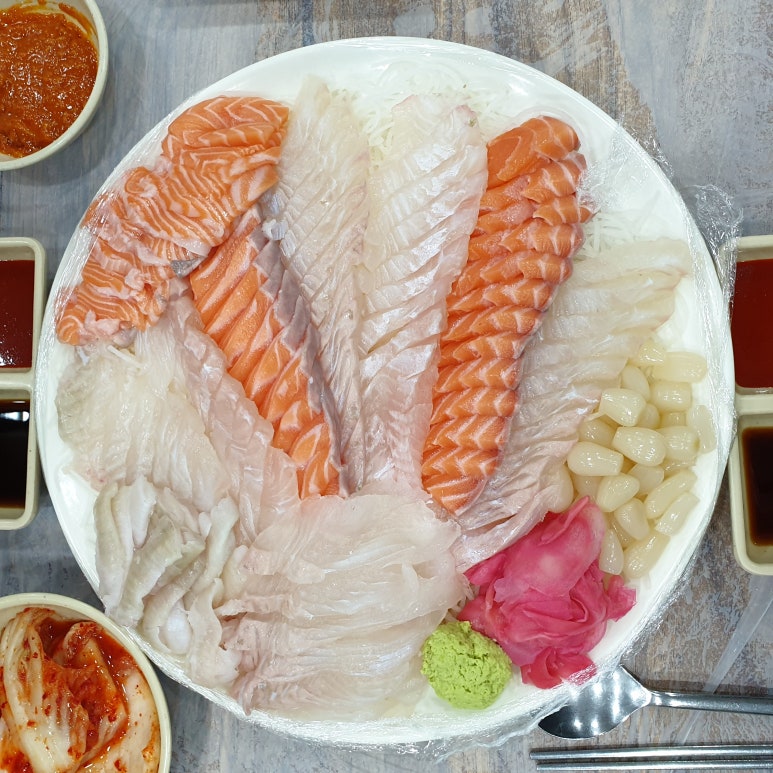 연어광어 이미지