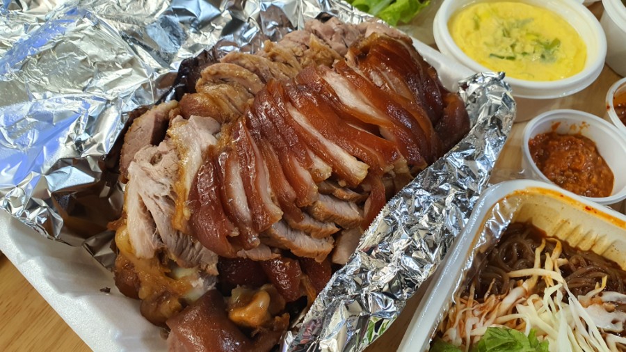 돈돈보쌈족발 이미지