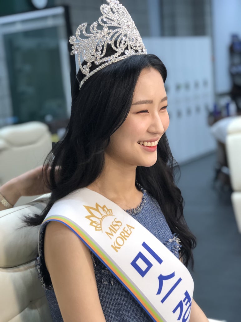코코메이크업 이미지