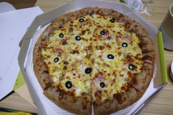 수타송임실치즈피자 이미지