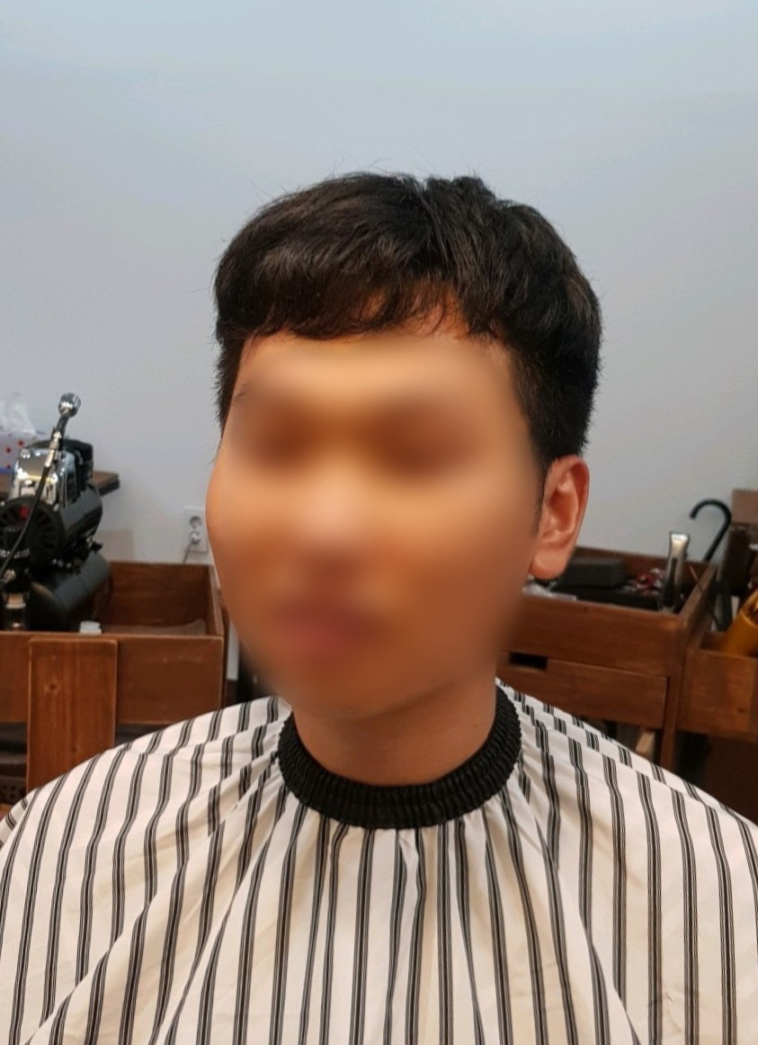 맨인살롱 이미지