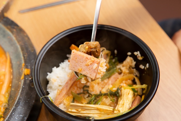 완백부대찌개 이미지