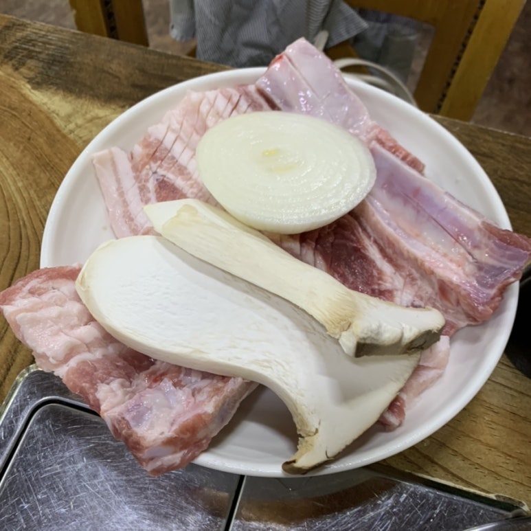 통나무갈비 이미지
