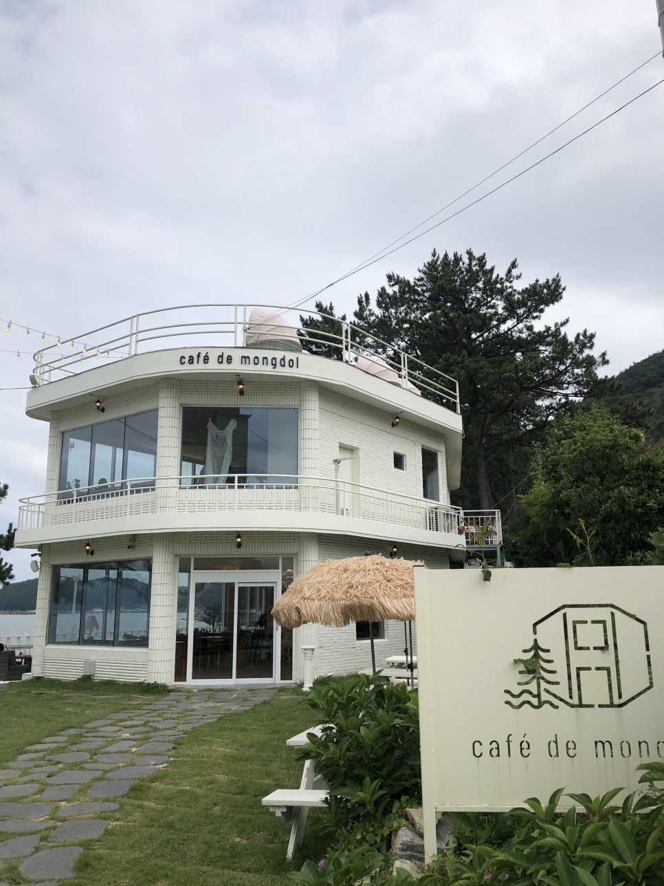카페드 몽돌 이미지