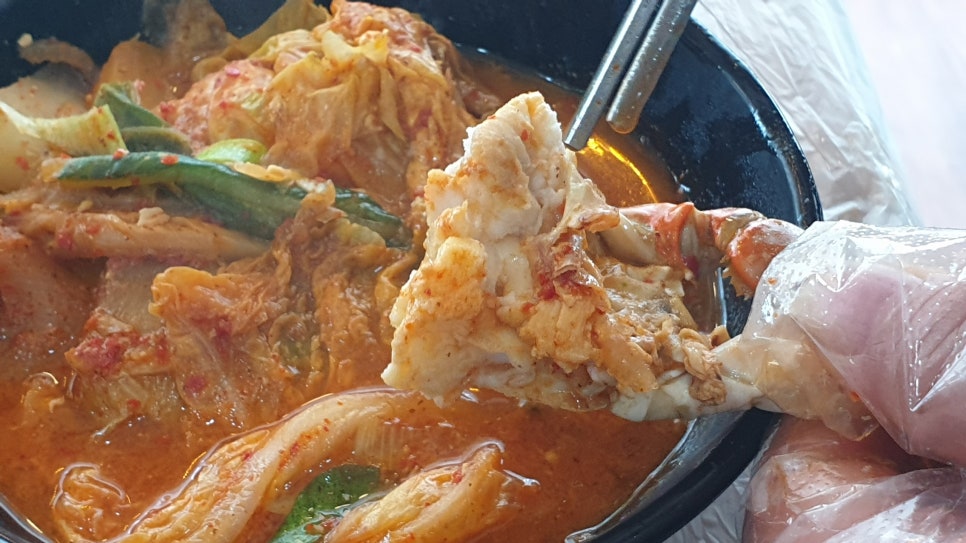 신선한 게국지 간장게장 이미지