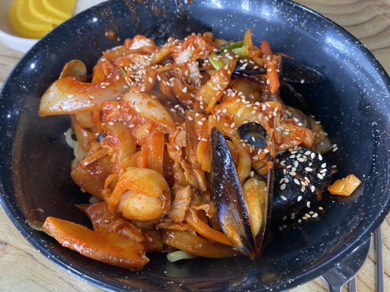 매울신짬뽕 이미지