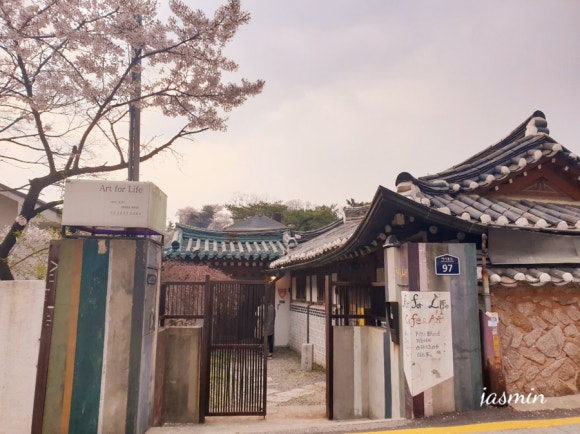 카페모퉁이 이미지