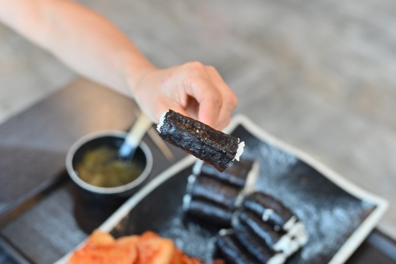 한성충무김밥 이미지
