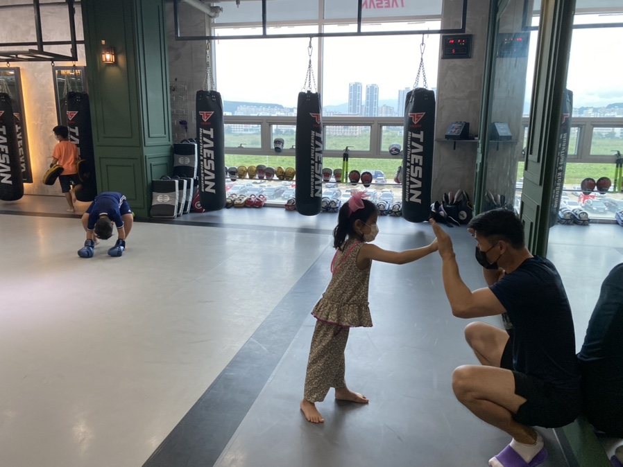 태산미트 이미지