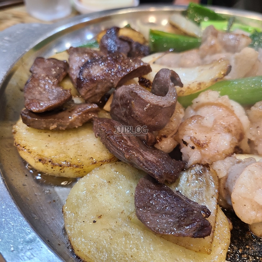 기와집양대곱창 이미지