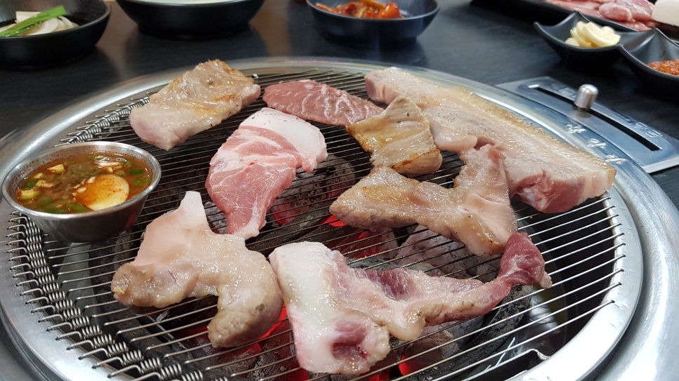 고령참숯뒷고기 이미지