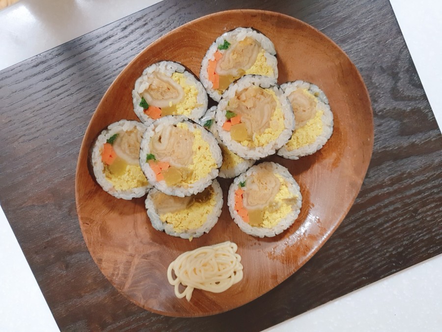 마녀김밥 이미지