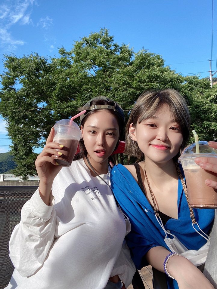 모퉁이헤어 이미지