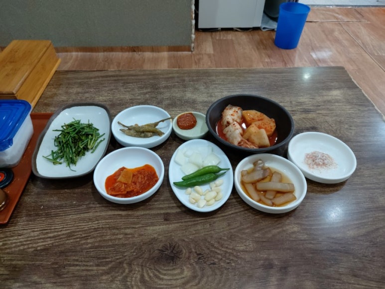 신촌돌솥설렁탕 이미지