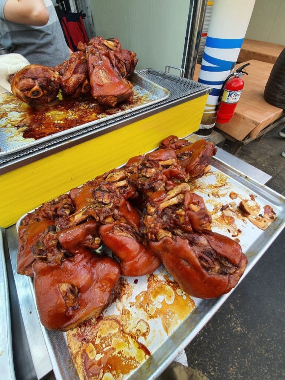 칠자족발 이미지
