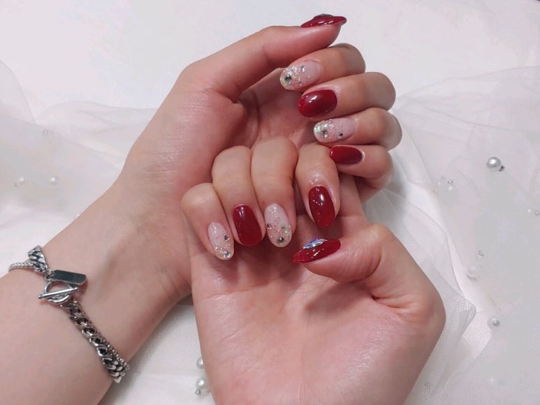 네일 다브 이미지