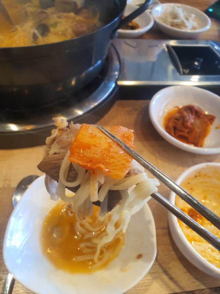 택이네조개전골&칼국수 이미지