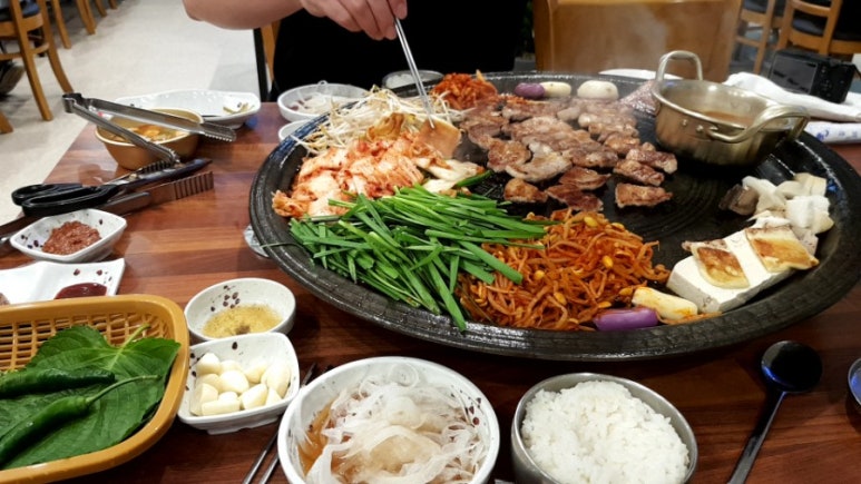 60판왕뚜껑삼겹살화성 이미지