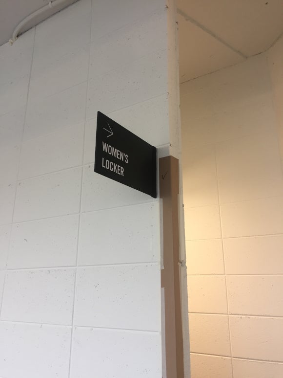 모던휘트니스 이미지