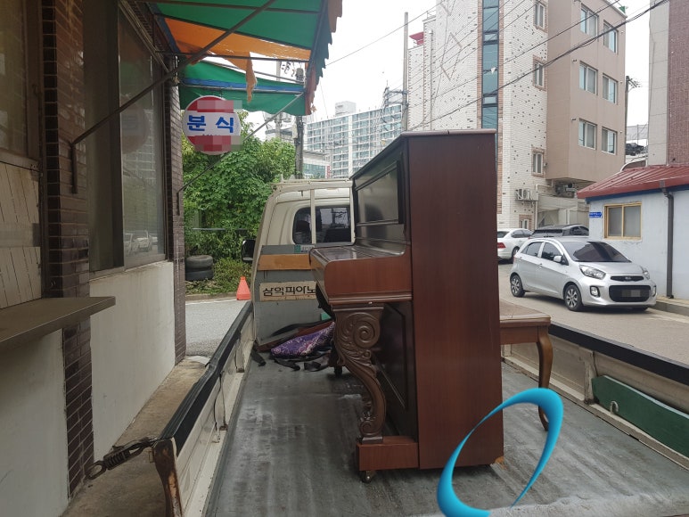 그랜드피아노사 이미지